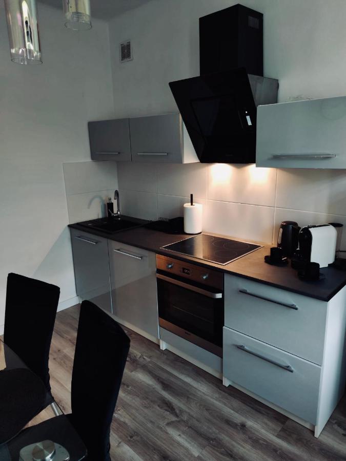 Apartament Z Parkingiem Pyskowice Exterior foto